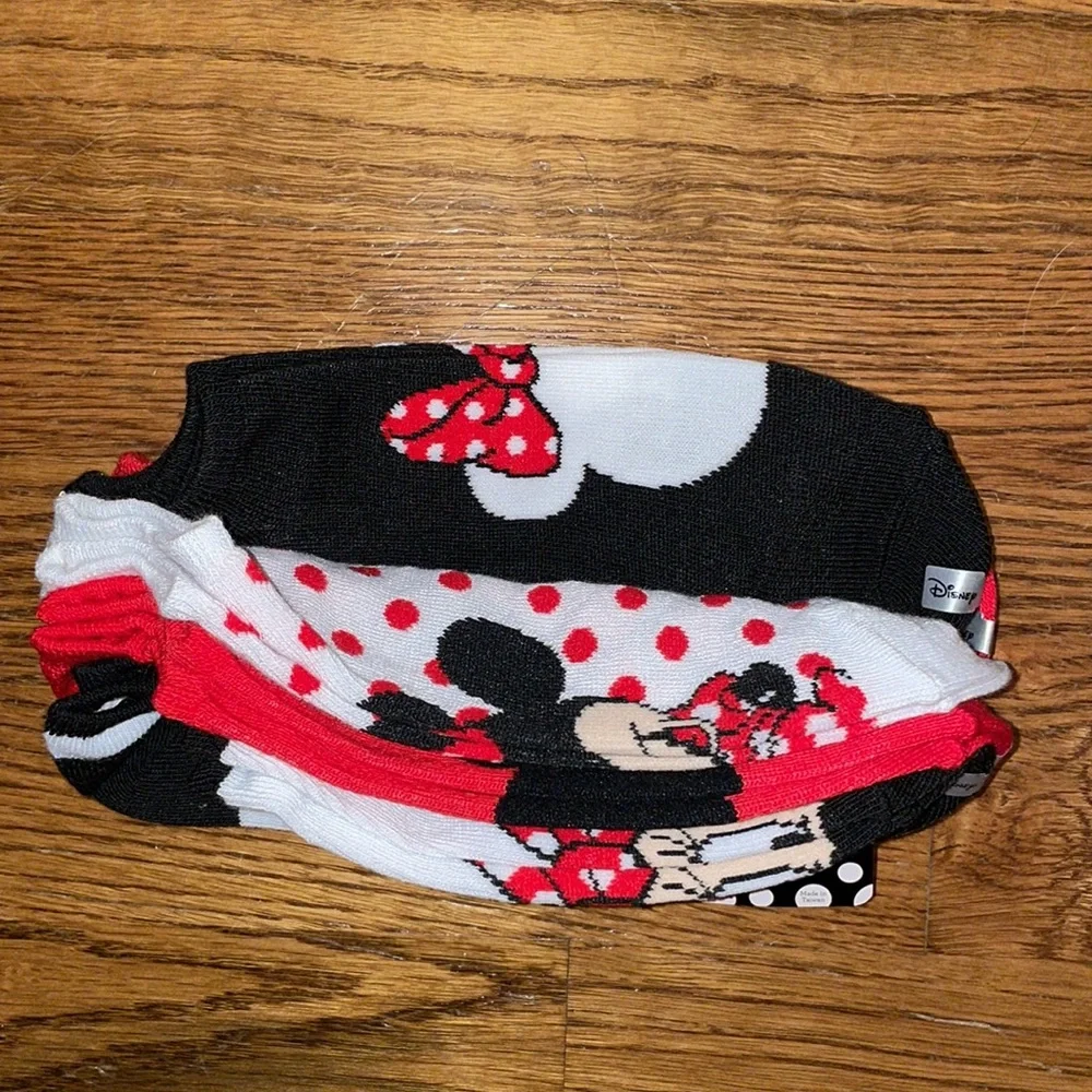 Disney Minnie Mouse, No-Shows, Shoe Size 4-10